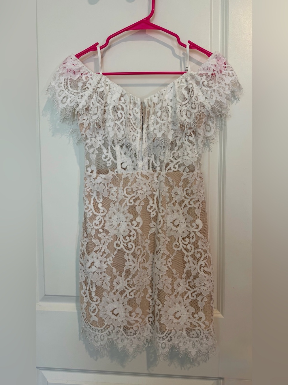 NBD x Naven Allie Mini Dress Revolve
Size S - Picture 2 of 7